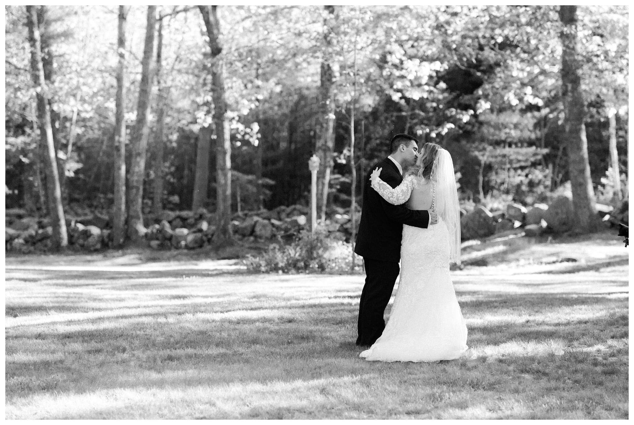 Maine-Wedding-Photographer-Clay-Hill-Farm-Wedding_0082.jpg
