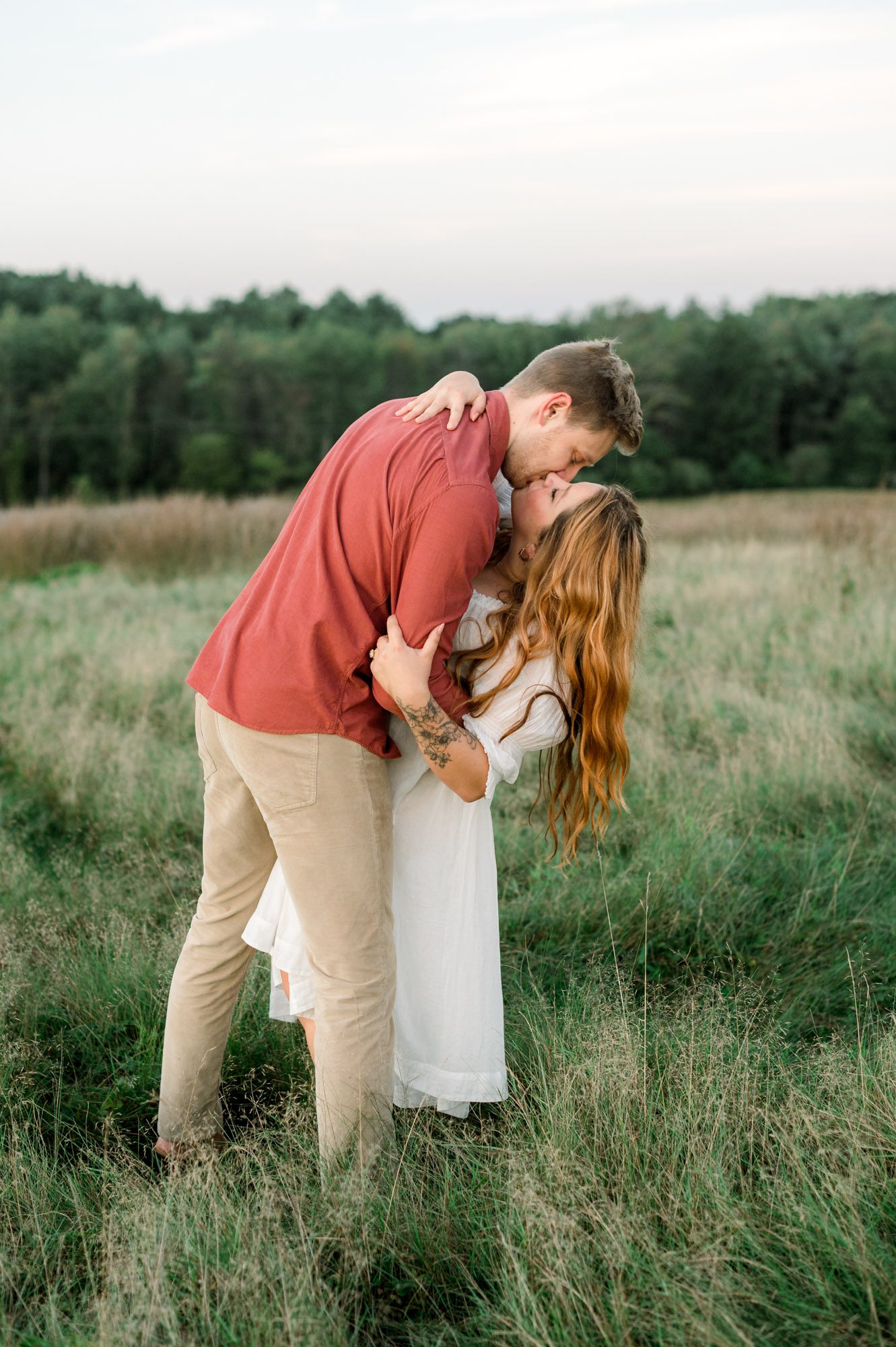 NH engagement photos at Wagon Hill in Durham NH