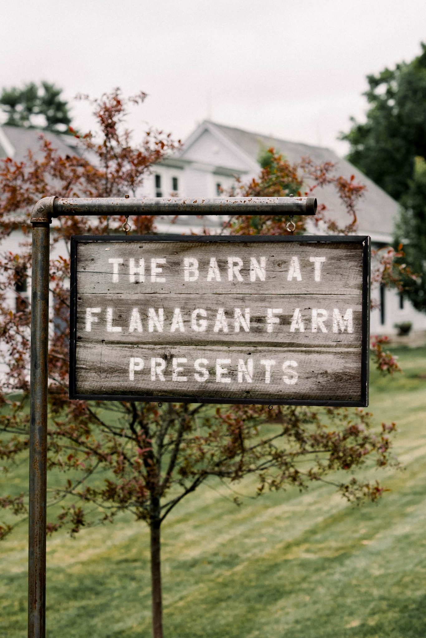 Barn At Flanagan Farm Weddings