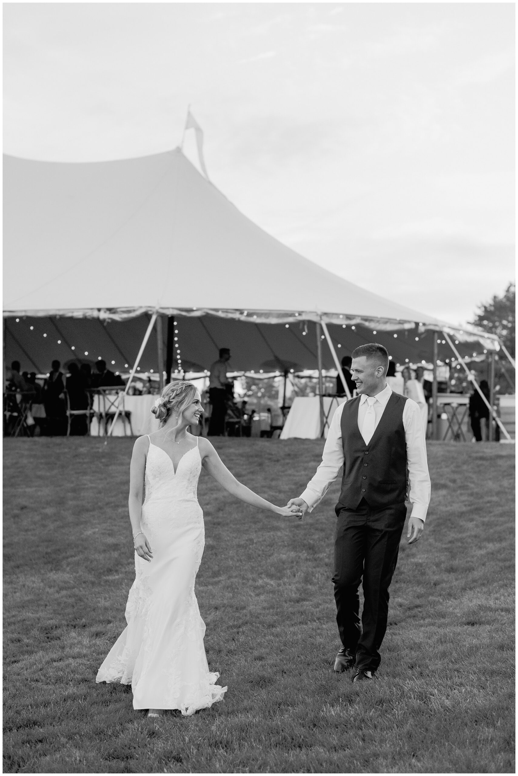 Viewpoint-Hotel-Weddings-York-Maine-Casey-Dugin-photography126.jpg