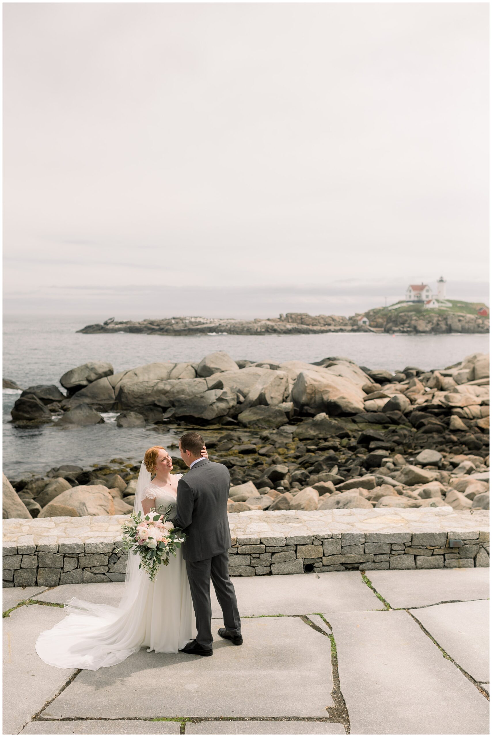 Viewpoint-Hotel-York-Maine-Weddings040.jpg