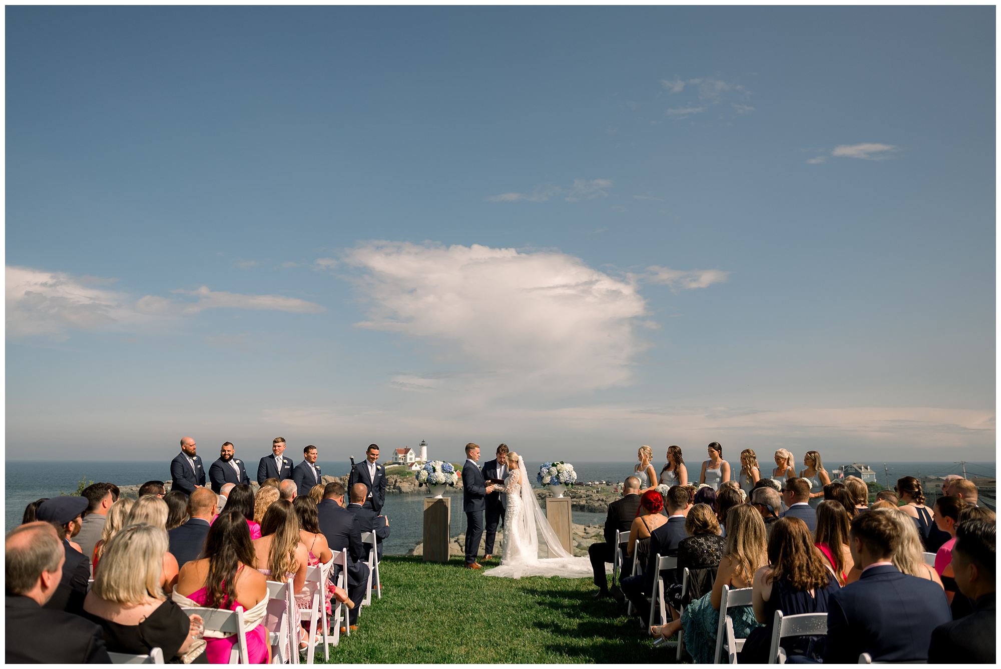 Viewpoint Hotel wedding ceremony photos