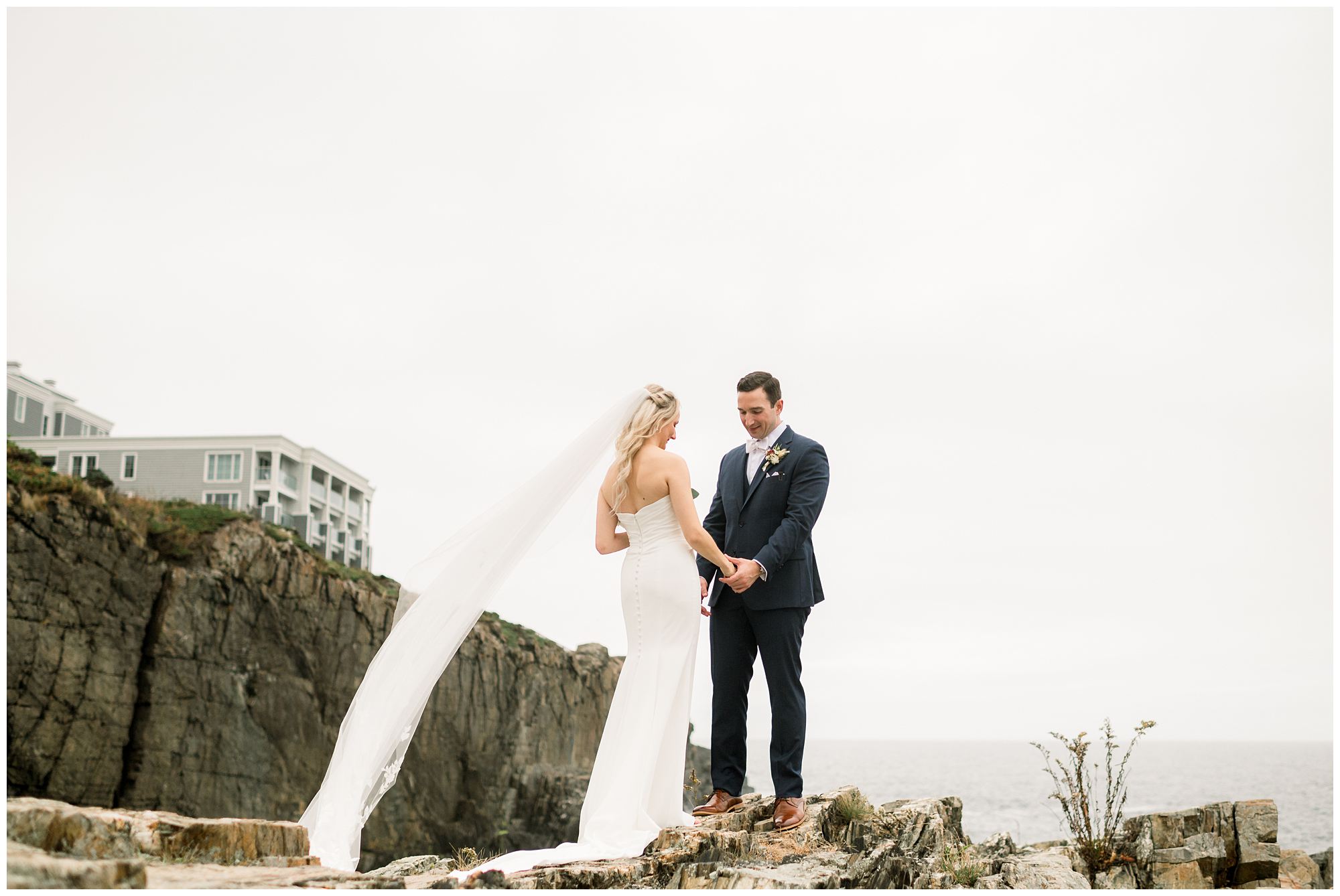 Bride & Groom photos out on the cliffs at Cliff House in Cape Neddick Maine