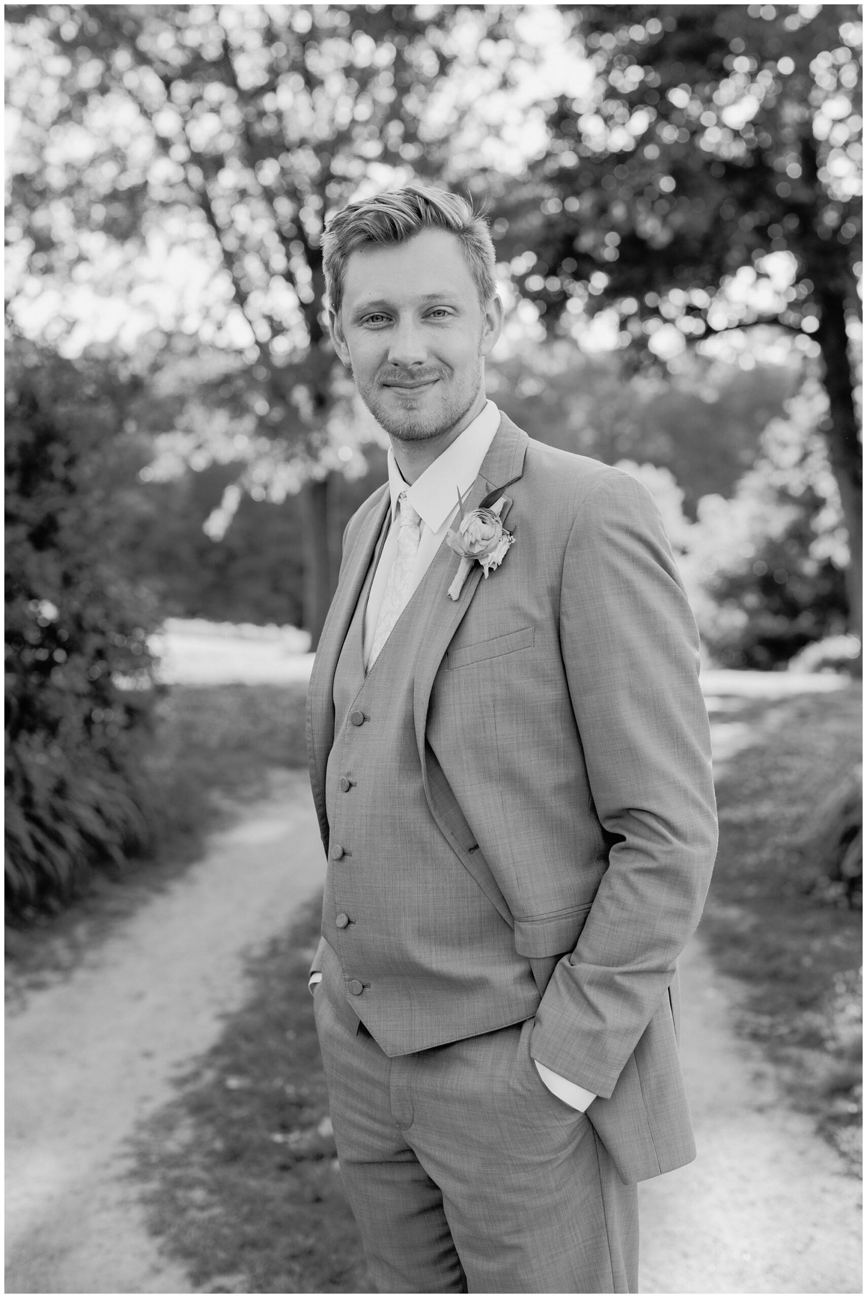 Groomsmen photos at Hamilton House in South Berwick Maine