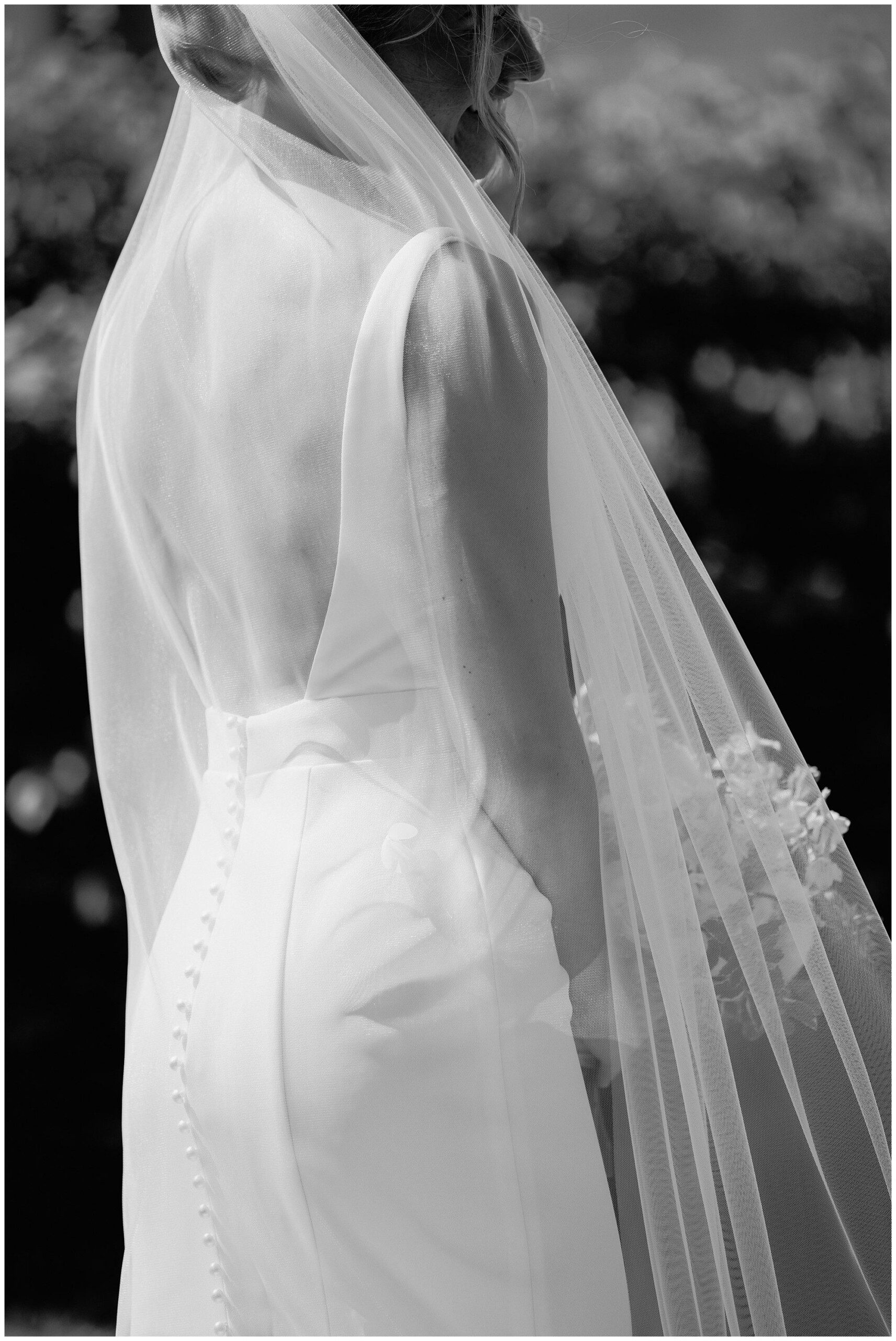 Bride & Groom photos at Langdon House in Portsmouth, NH