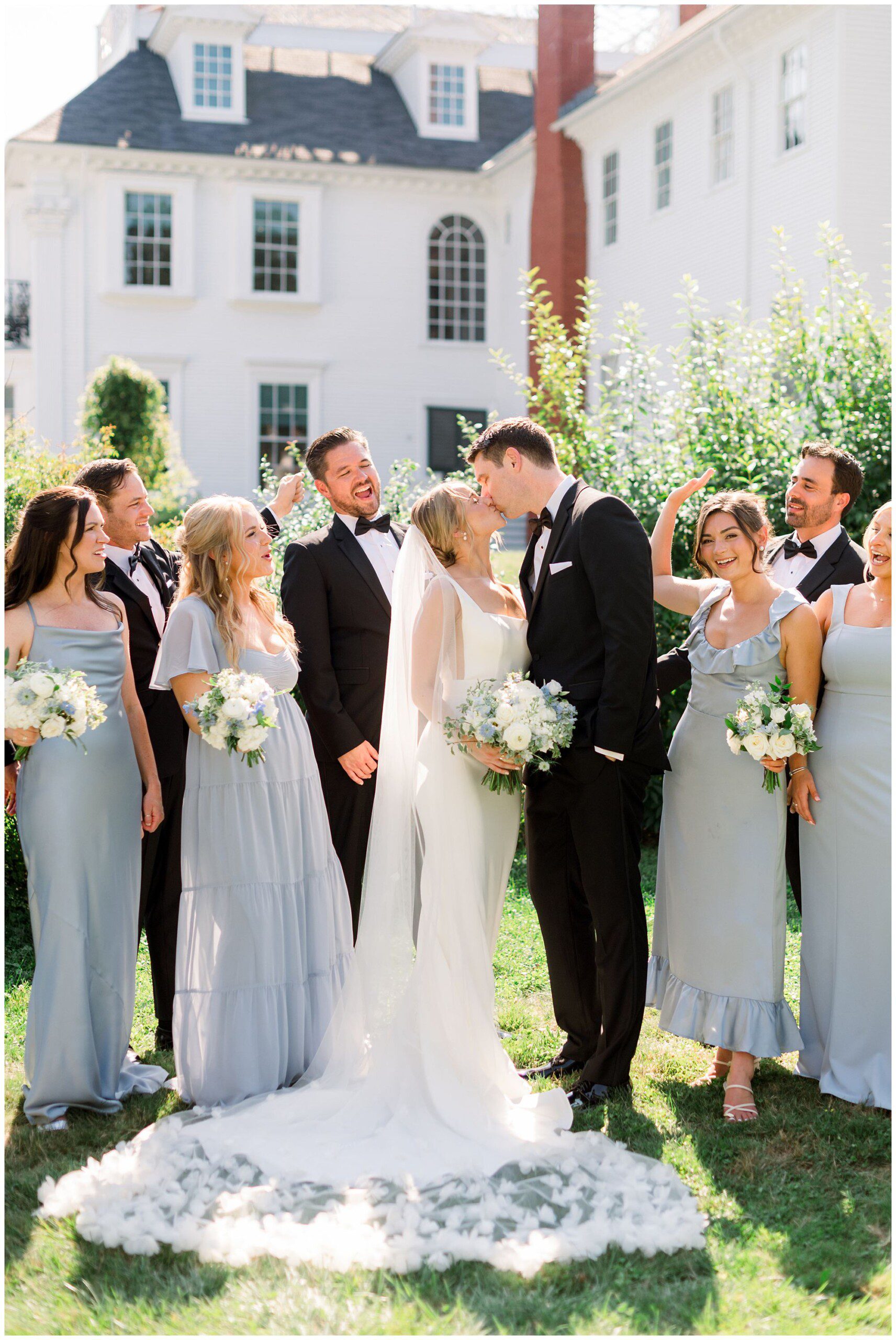 Langdon House wedding photos with mansion in Portsmouth NH
