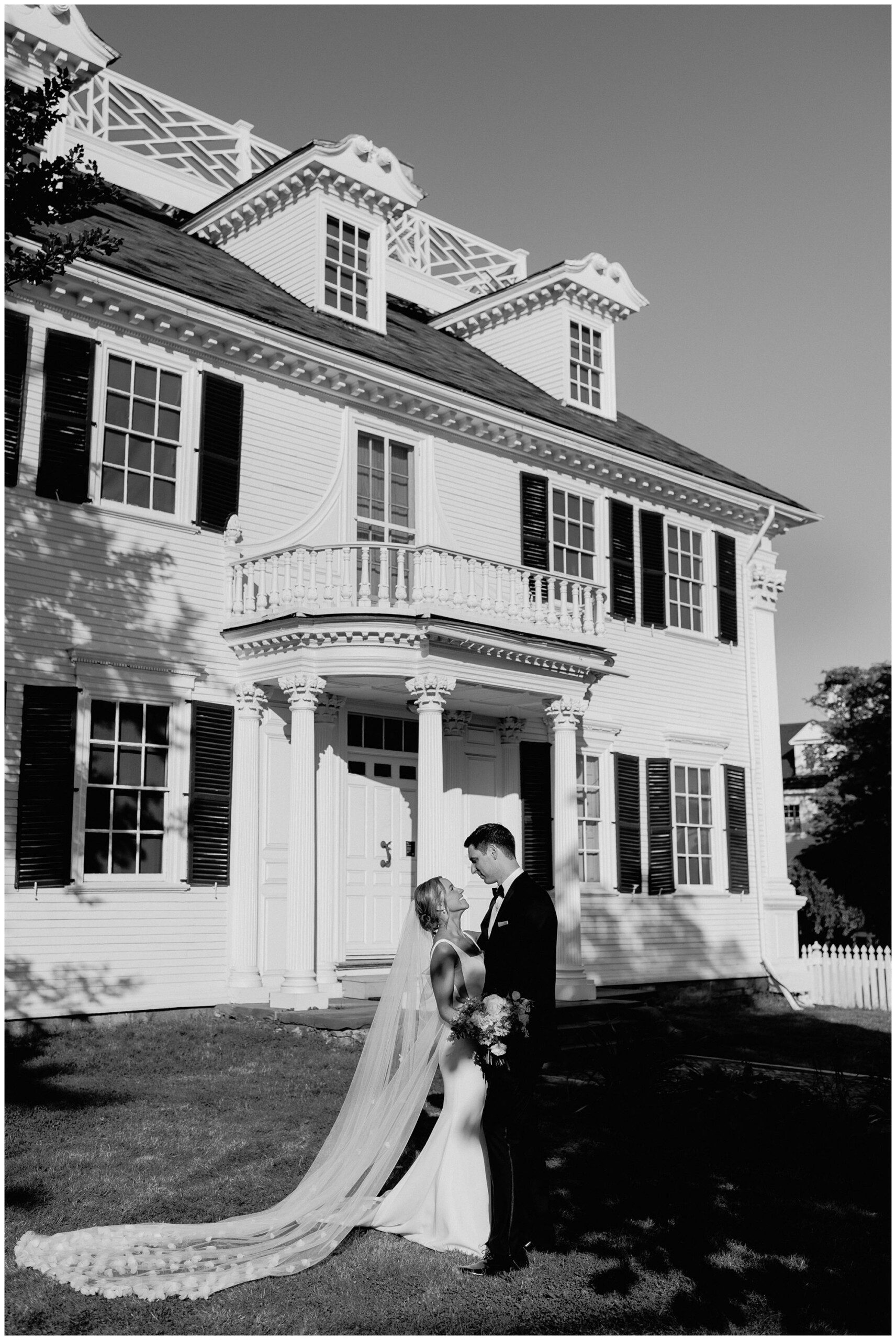 Bride & Groom photos at Langdon House in Portsmouth, NH