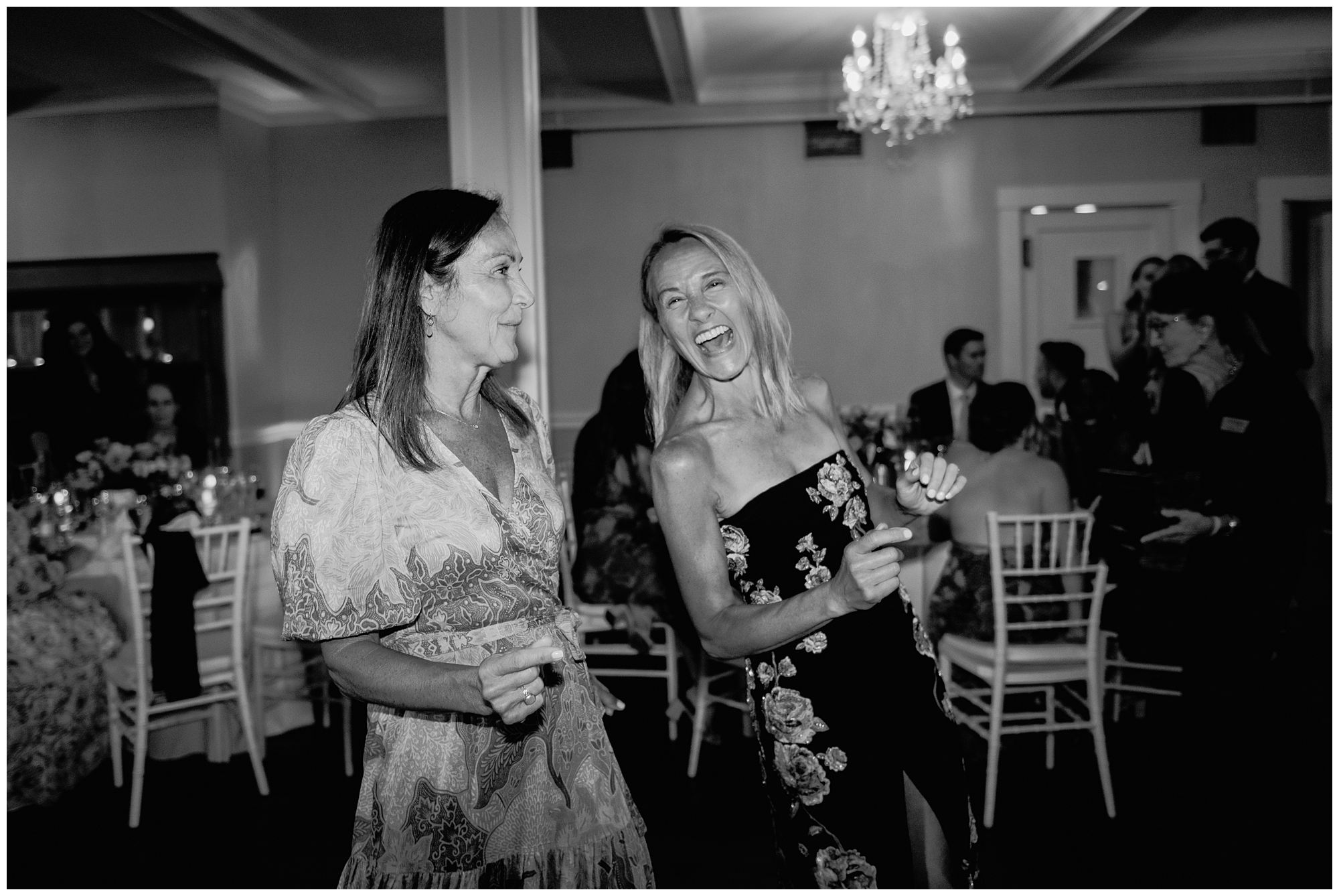 Nonantum Resort reception dancing photos